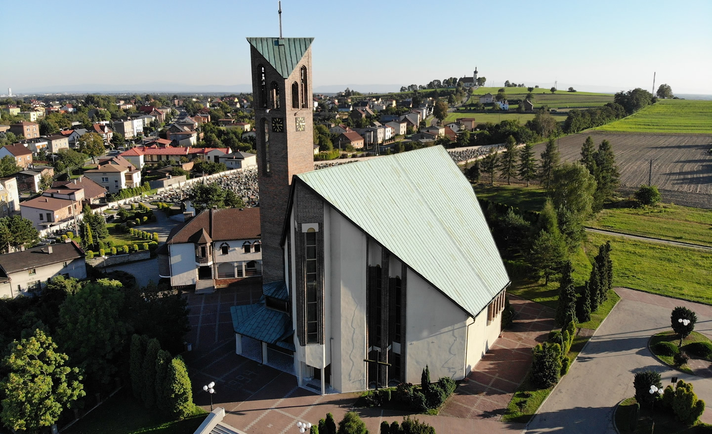 Witamy w parafii św. Anny w Lędzinach